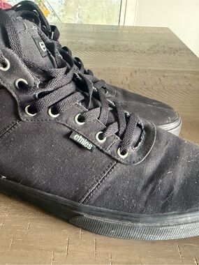 Etnies Black Canvas High-Top Skate Sneakers